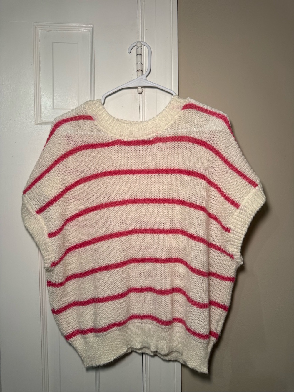 SHEIN Cream Knit Sleeveless Sweater with Pink Stripes